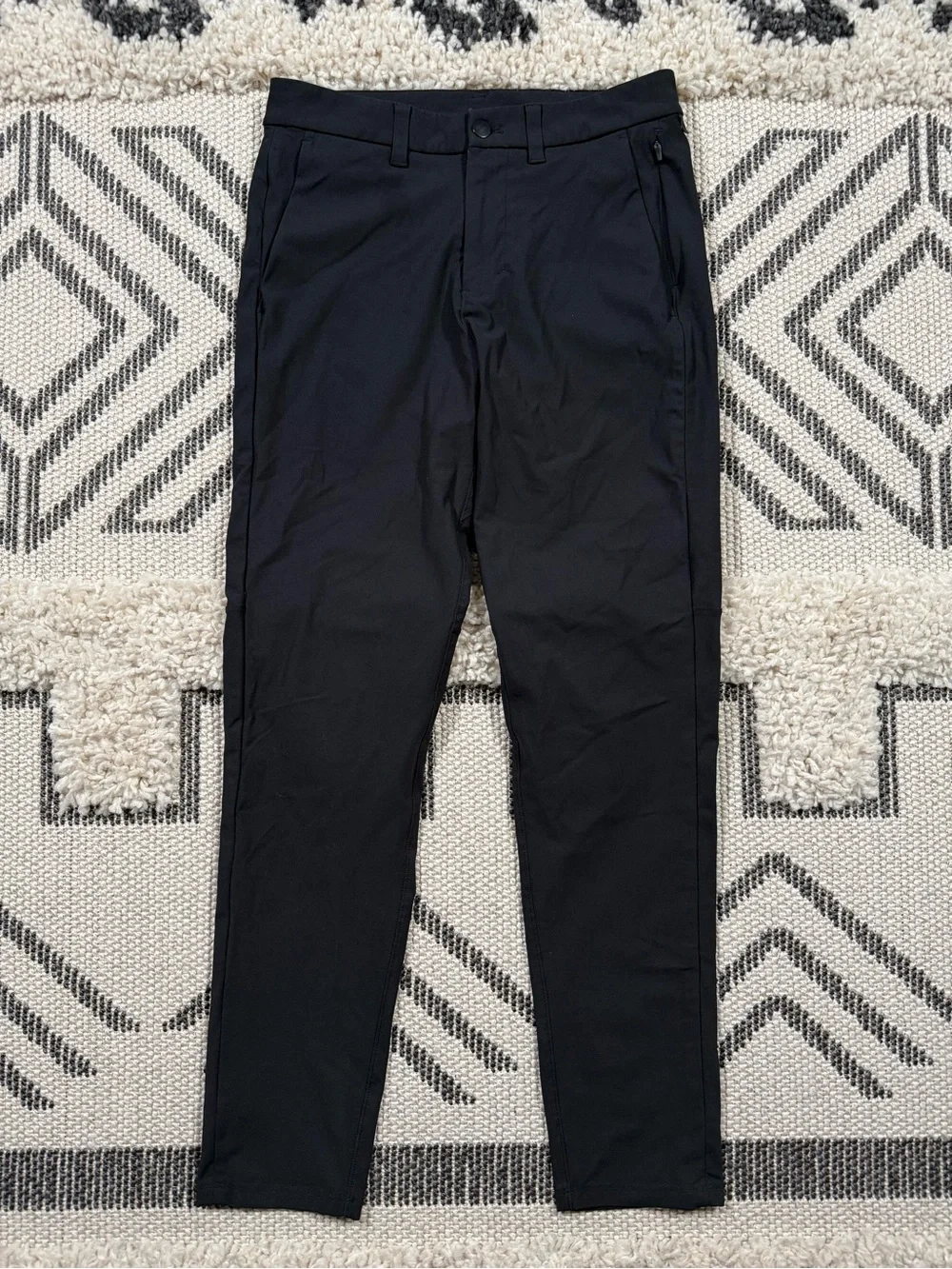 Men’s lululemon Black Commission Pant Slim Size 29
